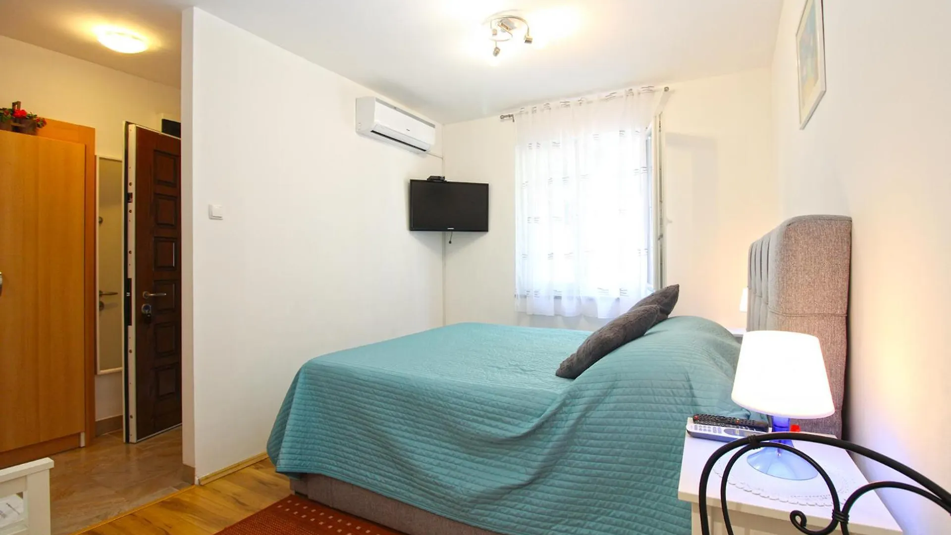 Apartment Marija 1387 Fazana 0*,  Croatia